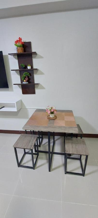 Dracarys Place 2 Condo With Balcony Unlimited Wifi Lapulapu City View Eksteriør bilde