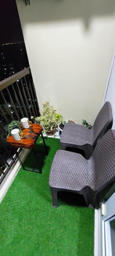 Dracarys Place 2 Condo With Balcony Unlimited Wifi Lapulapu City View Eksteriør bilde