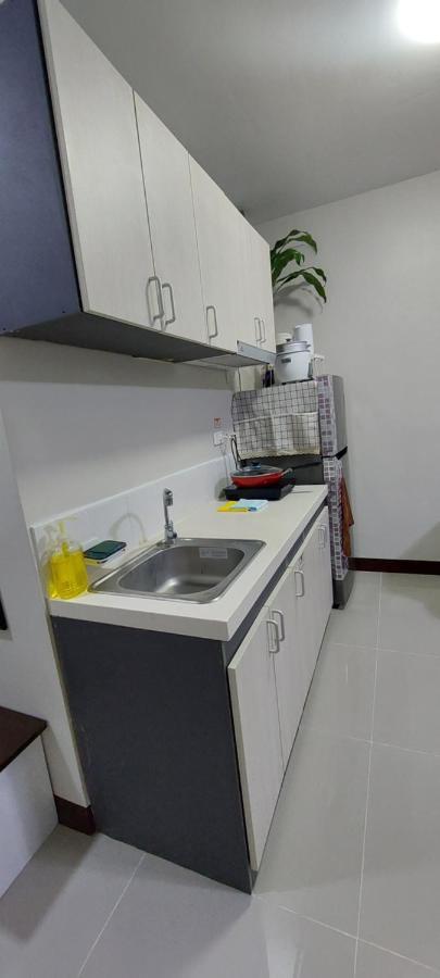 Dracarys Place 2 Condo With Balcony Unlimited Wifi Lapulapu City View Eksteriør bilde