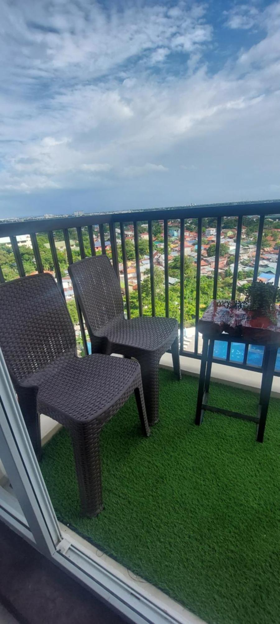 Dracarys Place 2 Condo With Balcony Unlimited Wifi Lapulapu City View Eksteriør bilde