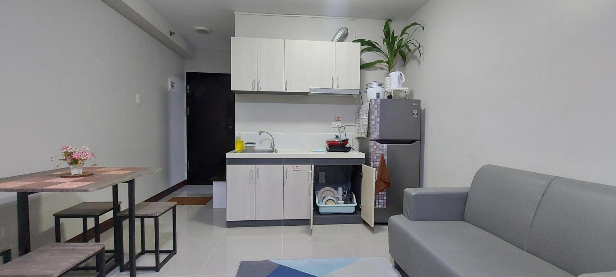 Dracarys Place 2 Condo With Balcony Unlimited Wifi Lapulapu City View Eksteriør bilde